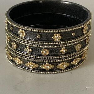 Boutique Brand Set of 3 Bangle Bracelets